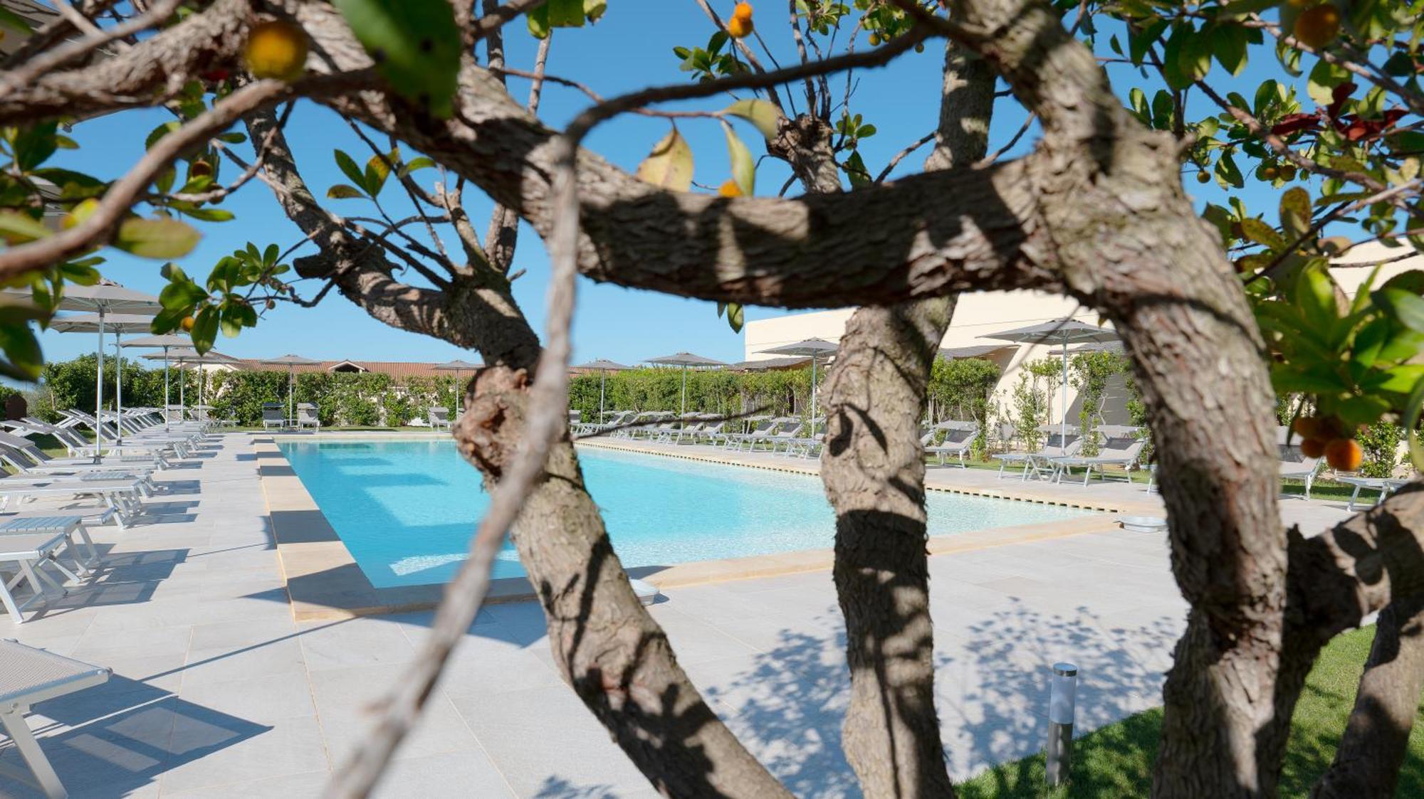 Delle Rose, Hotel & Horse Riding Торре-Вадо Экстерьер фото